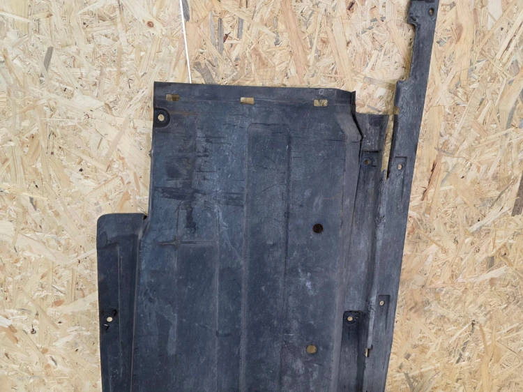 OSŁONA PŁYTA PODWOZIA LEWA DUŻA AUDI Q5 8R LIFT 8R0825207B ORYGINAŁ *17*