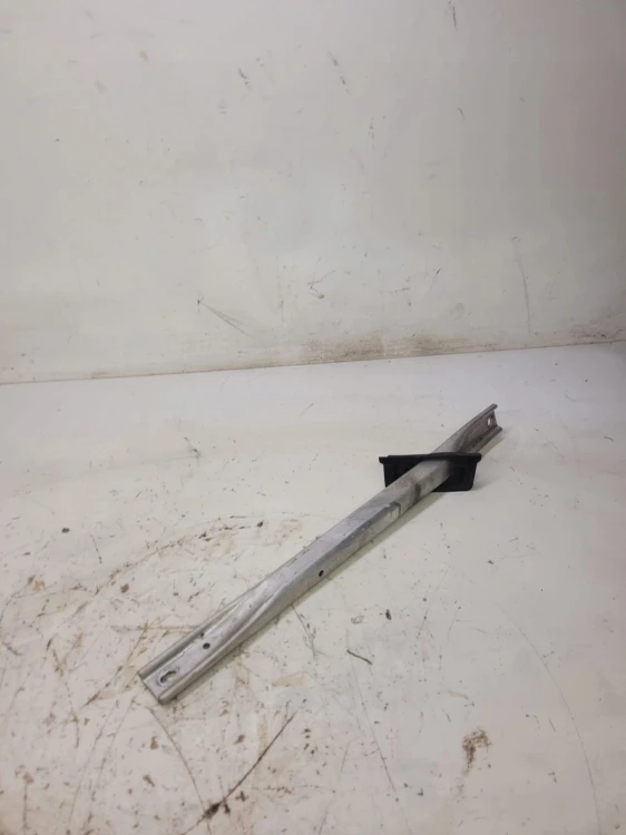 WZMOCNIENIE NADWOZIA PRAWE AUDI A4 B9 8W0805646B