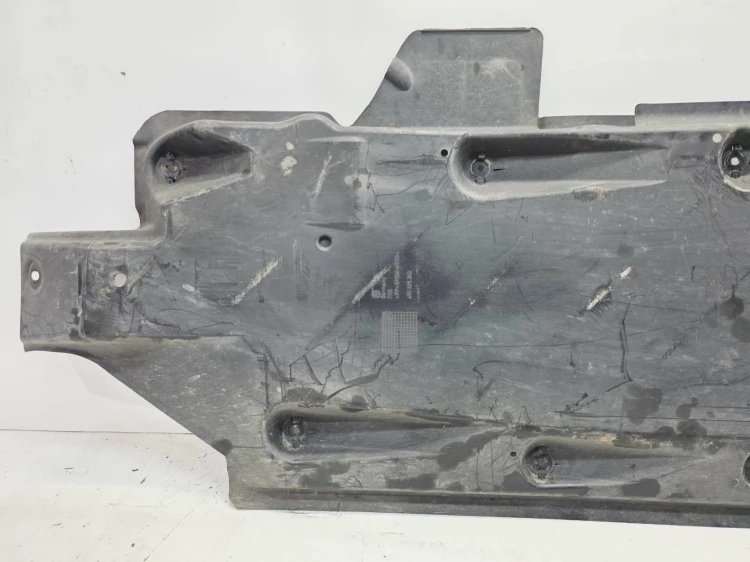 OSŁONA PŁYTA PODWOZIA PRAWA DUŻA AUDI A1 8X VOLKSWAGEN SEAT 6R0825202 18/26