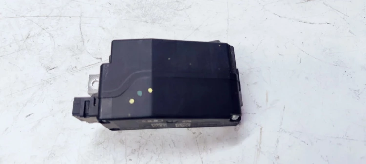 BLOKADA KIEROWNICY RYGIEL AUDI A4 A5 Q5 8K0905852E