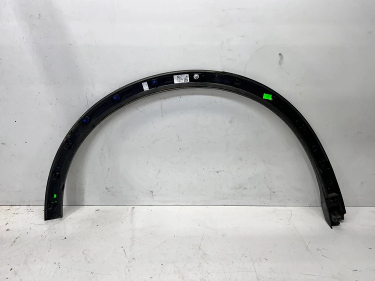 LISTWA Z BŁOTNIKA NAKŁADKA LEWY TYŁ AUDI Q4 E-TRON 89A853817E