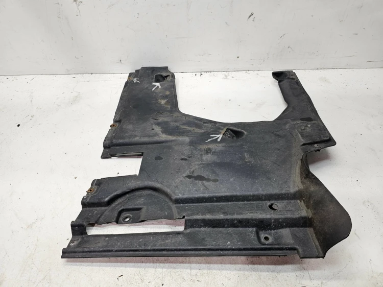 OSŁONA PODWOZIA TYŁ AUDI Q5 FY 80A825216A 1/2026