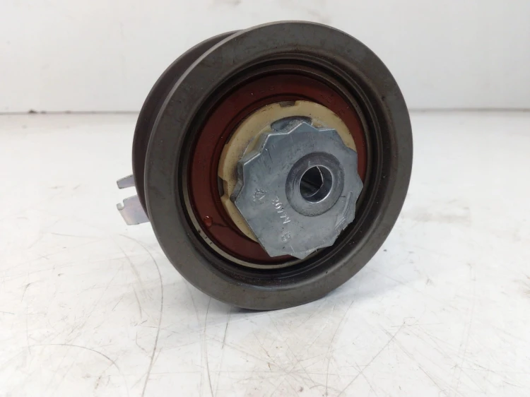ROLKA NAPINACZ PASKA ROZRZĄDU AUDI VW 04E109479A