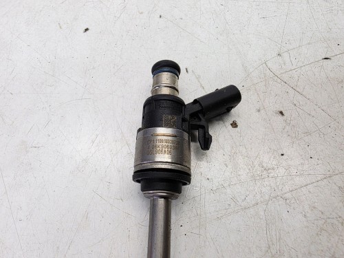 WTRYSKIWACZ WTRYSK PALIWA AUDI VOLKSWAGEN SEAT 2.0 TFSI TSI 06K906036F
