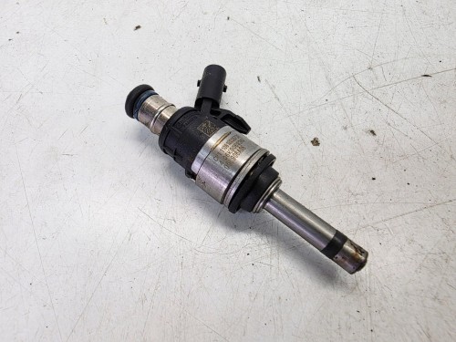 WTRYSKIWACZ WTRYSK PALIWA AUDI VOLKSWAGEN SEAT 2.0 TFSI TSI 06K906036F