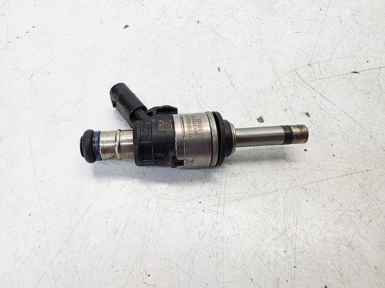 WTRYSKIWACZ WTRYSK PALIWA AUDI VOLKSWAGEN SEAT 2.0 TFSI TSI 06K906036F