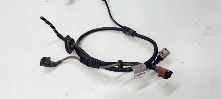 WIĄZKA ZACISKU KOŁA LEWY TYŁ AUDI A6 C7 4G0972253C