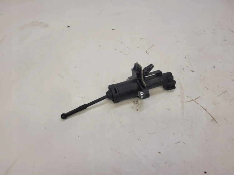 POMPKA POMPA SPRZĘGŁA AUDI VW SEAT 6R0721388A