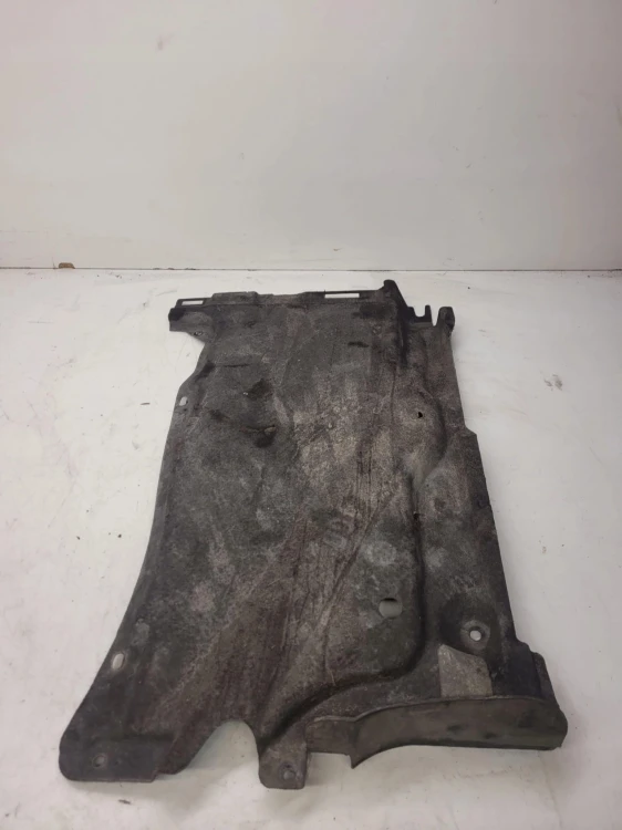 OSŁONA PODWOZIA LEWY TYŁ AUDI A6 C7 4G0825215E *3*