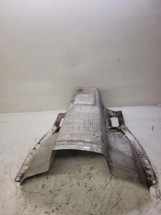OSŁONA TERMICZNA AUDI A5 8T A4 B8 8T0804160E