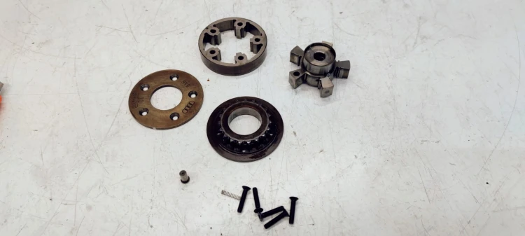 WARIATOR AUDI A3 A4 A6 2.0 TFSI 06F109088B USZK *2