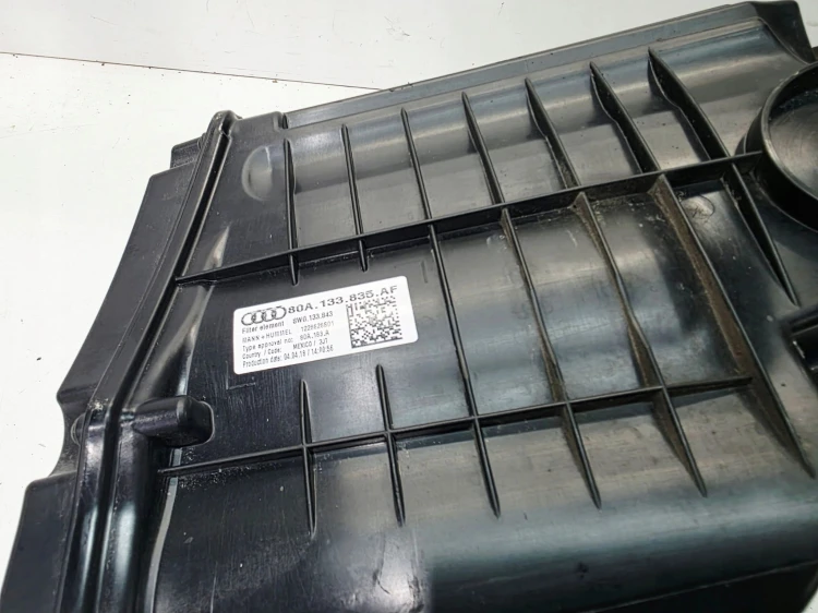 OBUDOWA FILTRA POWIETRZA AUDI Q5 FY 3.0 TFI 80A133835AF