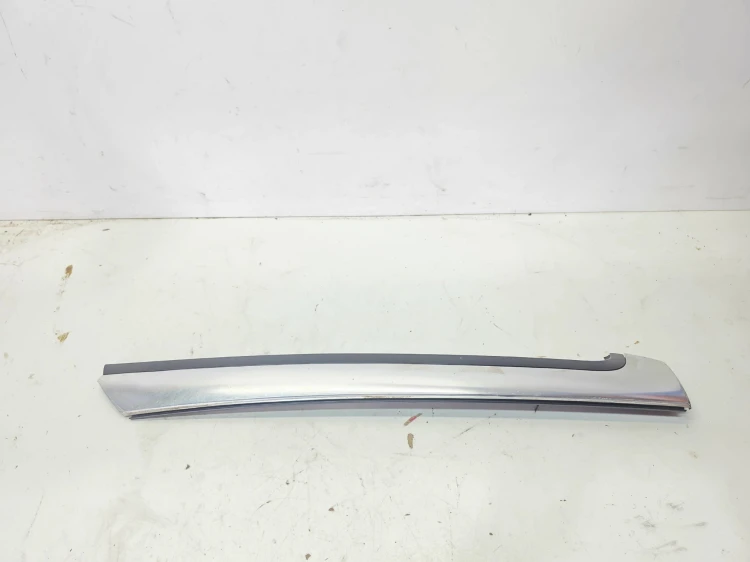LISTWA CHROM SZYBY CZOŁOWEJ LEWA AUDI A5 8F CABRIO 8F0853265A
