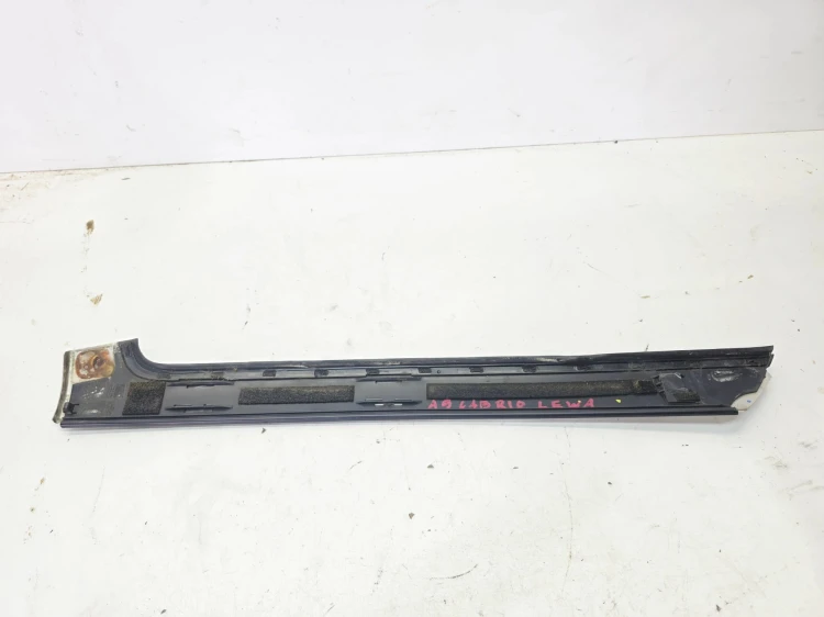 LISTWA CHROM SZYBY CZOŁOWEJ LEWA AUDI A5 8F CABRIO 8F0853265A
