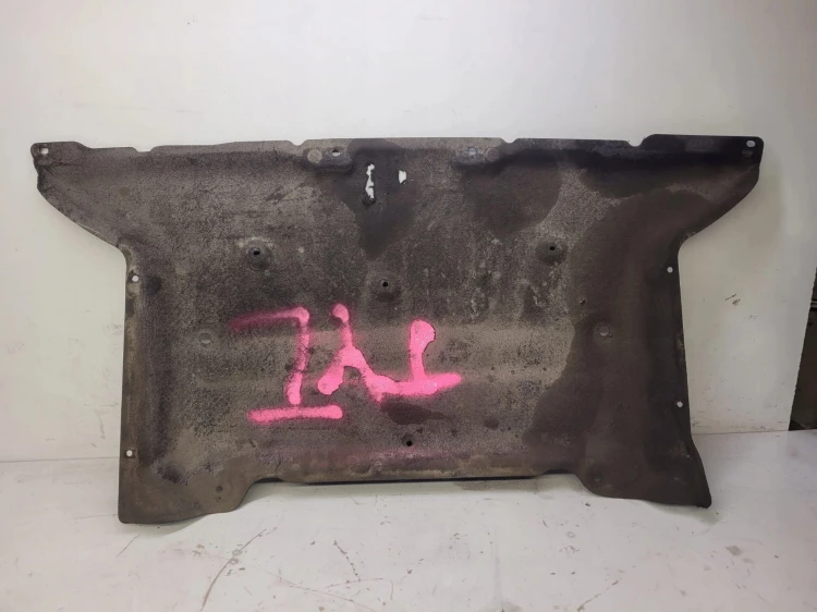 OSŁONA PODWOZIA TYŁ TYLNA AUDI A8 D4 4H0813851C