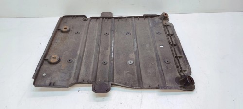 OSŁONA PŁYTA PODWOZIA AUDI A3 8V VOLKSWAGEN SEAT SKODA 5Q0825230H