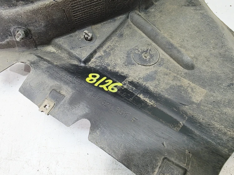 NADKOLE NOSEK LEWY PRZÓD AUDI A3 8P LIFT CABRIO 8P7821191F 8/26