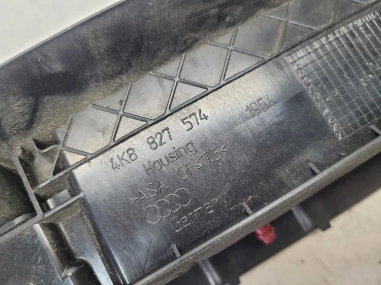 KAMERA COFANIA TYŁ AUDI Q4 E-TRON VW 4K8827574 5E3827566A
