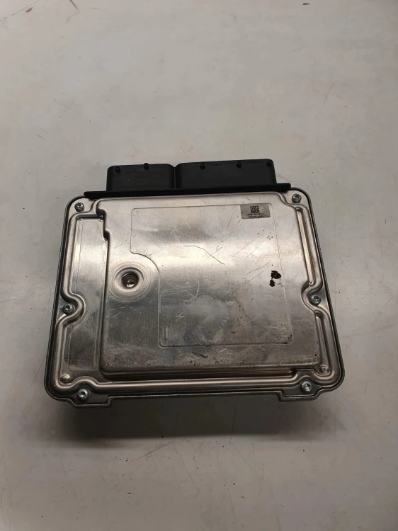 STEROWNIK SILNIKA AUDI A4 B8 1,8 TFSI 8K1907115C