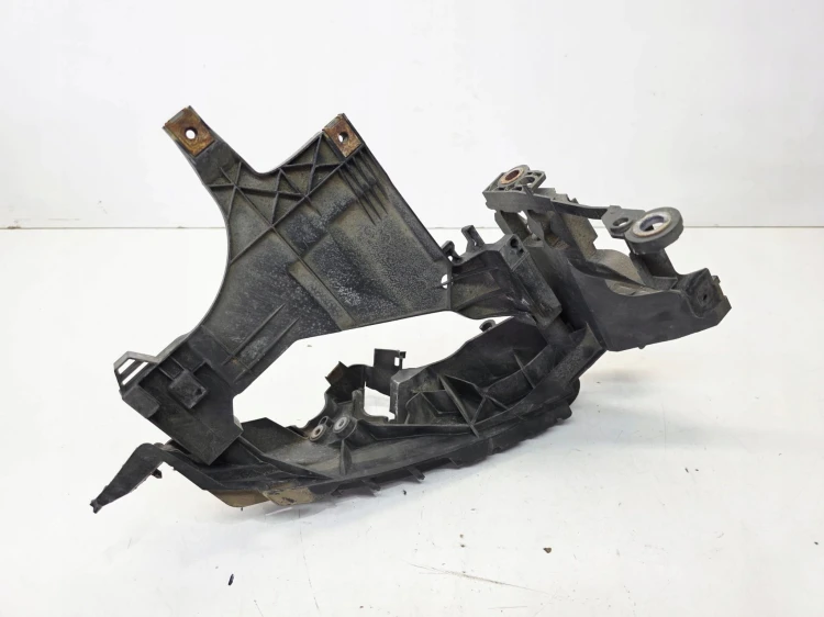 ŚLIZG MOCOWANIE REFLEKTORA PRAWY PRZÓD AUDI A4 B8 LIFT 8K0805608B 1/25