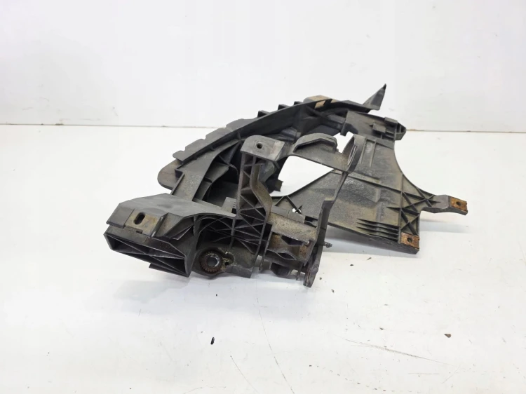 ŚLIZG MOCOWANIE REFLEKTORA PRAWY PRZÓD AUDI A4 B8 LIFT 8K0805608B 1/25