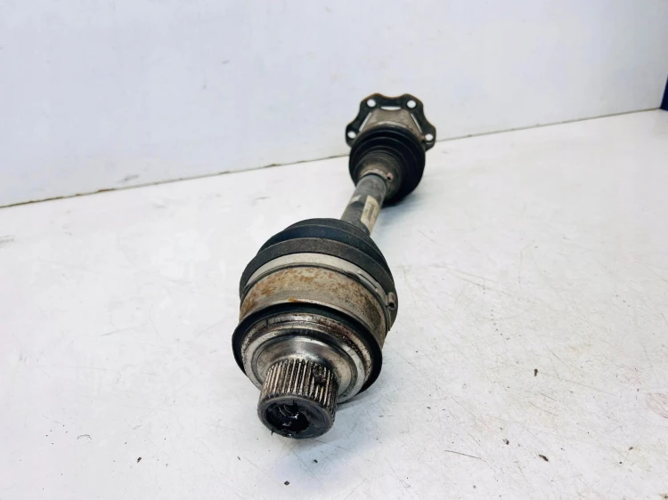 PÓŁOŚ LEWA LUB PRAWA PRZÓD AUDI A4 B9 A5 8W0407271F