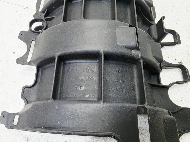 OSŁONA FALI OLEJU AUDI A4 B9 A5 Q5 FY 2.0 TDI 04L103623E