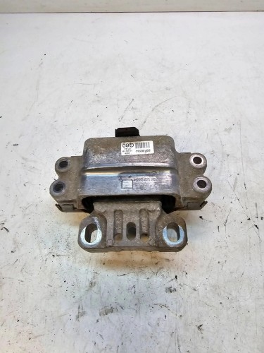 ŁAPA PODUSZKA SKRZYNI AUDI VW SEAT 1.6 MPI 1K0199555BA
