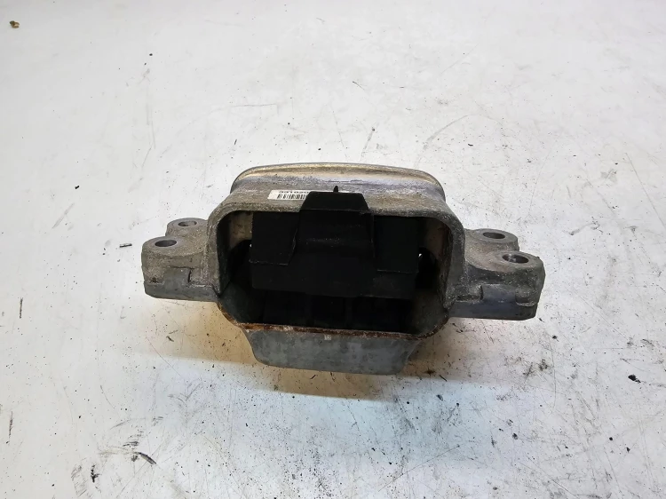 ŁAPA PODUSZKA SKRZYNI AUDI VW SEAT 1.6 MPI 1K0199555BA
