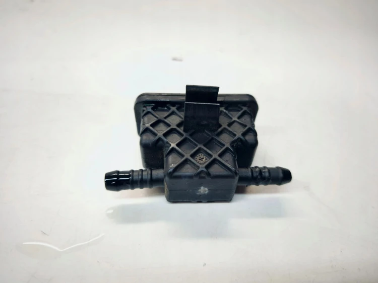 PRZEWÓD ZAWÓR PALIWA AUDI VOLKSWAGEN SEAT SKODA 2.0 TDI 1.6 TDI 7N0127242E