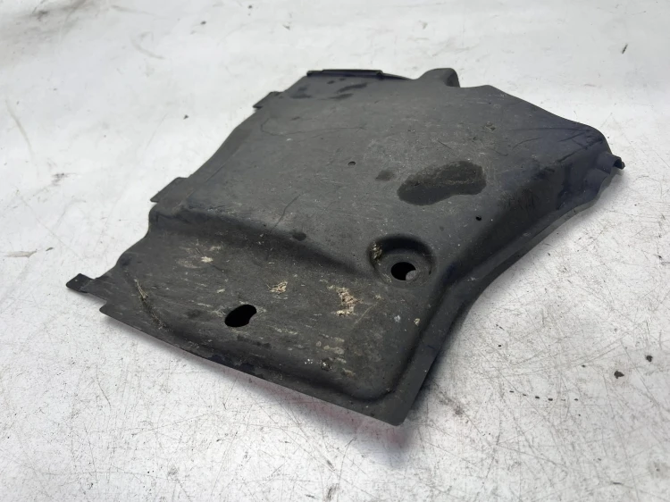 OSŁONA PODWOZIA PRZÓD AUDI A4 B9 8W0825201 50/26