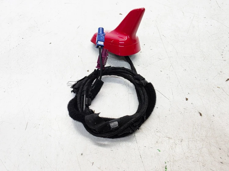 ANTENA LOTKA REKIN AUDI A5 8T 8T0035503H LY3J