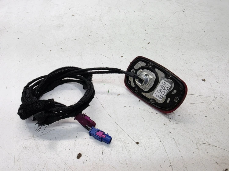 ANTENA LOTKA REKIN AUDI A5 8T 8T0035503H LY3J
