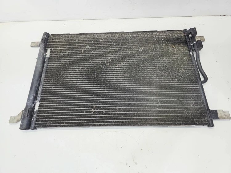 CHŁODNICA SKRAPLACZ KLIMATYZACJI AUDI VOLKSWAGEN SEAT SKODA 5Q0816411AS