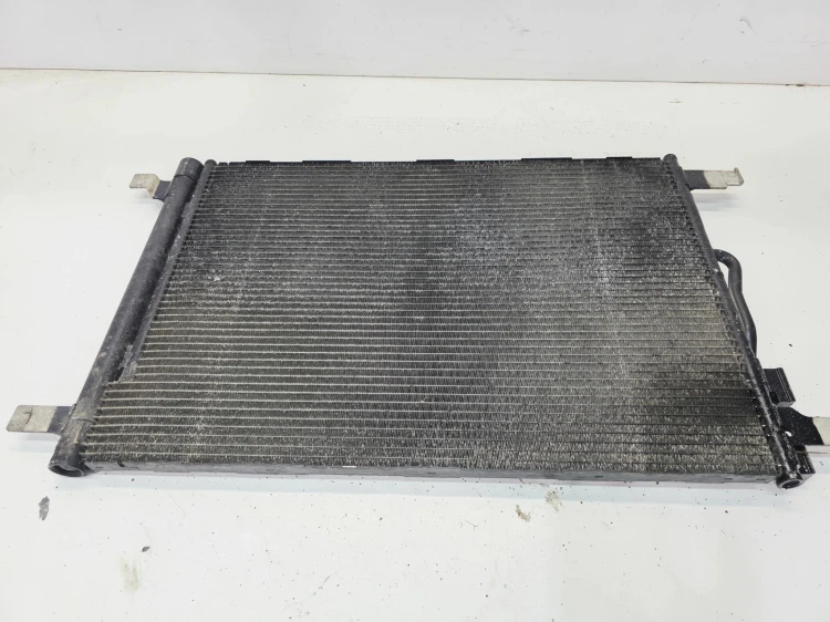 CHŁODNICA SKRAPLACZ KLIMATYZACJI AUDI VOLKSWAGEN SEAT SKODA 5Q0816411AS