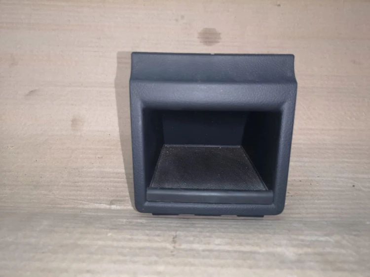 PÓŁKA SCHOWEK TUNELU AUDI A3 8P LIFT 8P0863351D