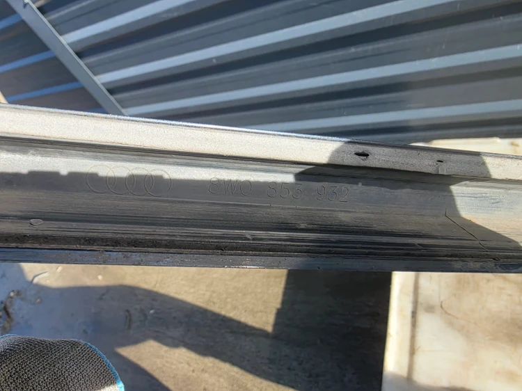 LISTWA PROGOWA PRAWA AUDI A4 B9 S LINE 8W0853932 LX5R ORYGINAŁ !!!
