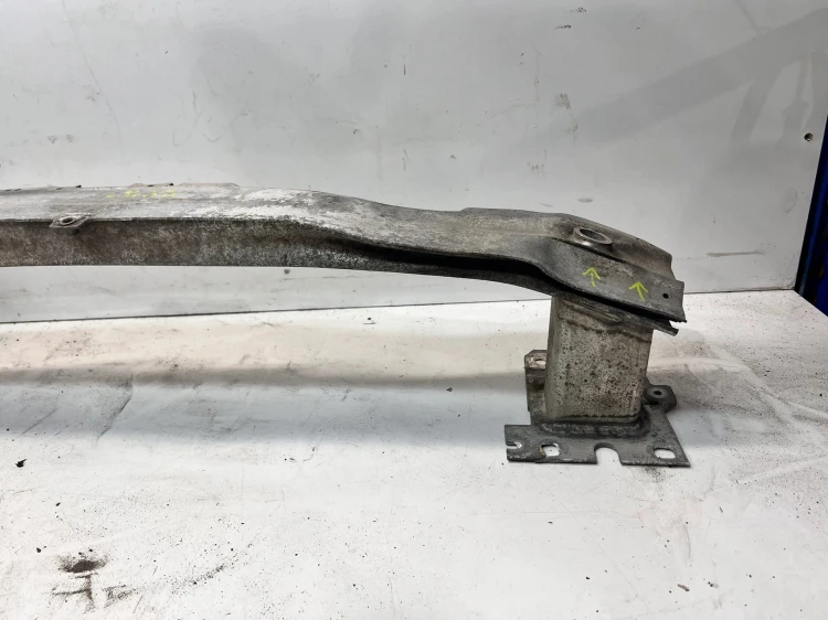 BELKA POD ZDERZAK PRZÓD AUDI A3 8V 8V0807109B
