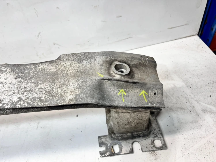 BELKA POD ZDERZAK PRZÓD AUDI A3 8V 8V0807109B
