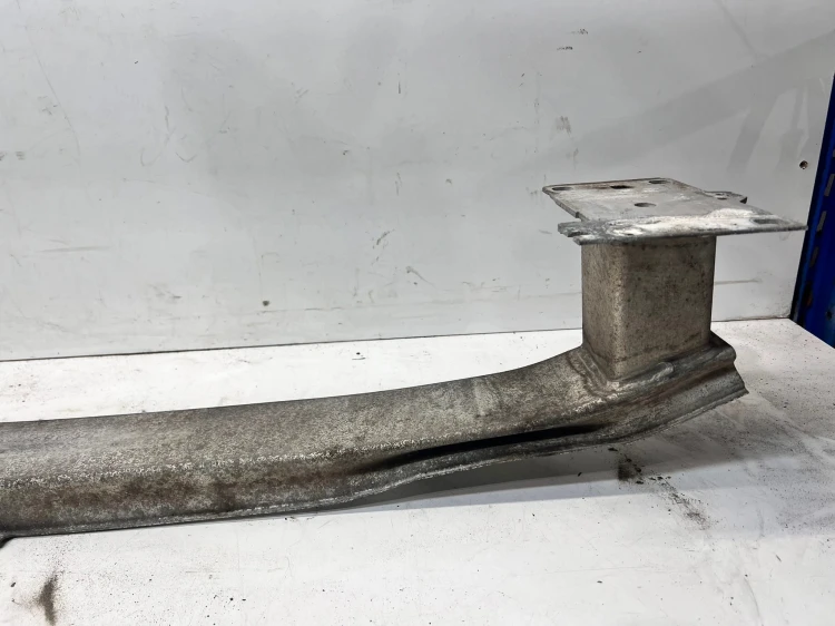 BELKA POD ZDERZAK PRZÓD AUDI A3 8V 8V0807109B