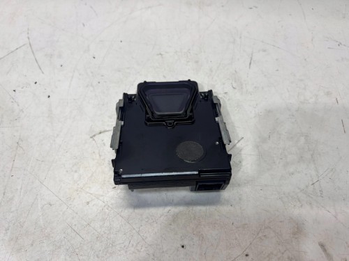 KAMERA ASYSTENT PASA RUCHU AUDI A4 B9 A5 8W 8W0907217F