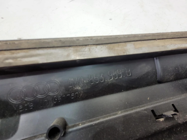 LISTWA DOLNA DRZWI LEWY PRZÓD AUDI Q7 4M 4M0853959B LZ7S