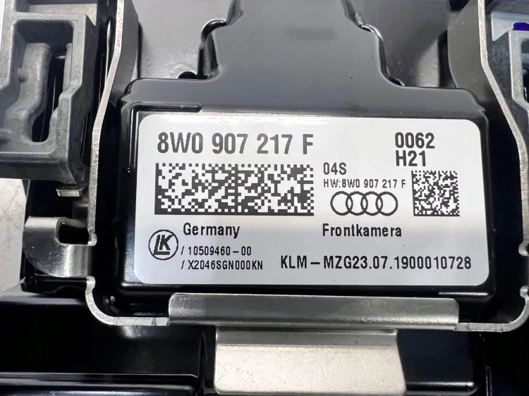 KAMERA ASYSTENT PASA RUCHU AUDI A4 B9 A5 8W 8W0907217F