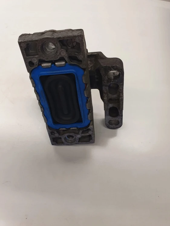 ŁAPA PODUSZKA SILNIKA AUDI VW 1K0199262BB