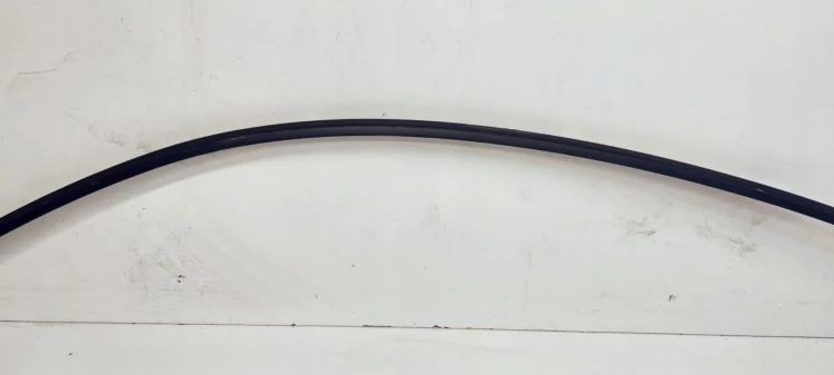 LISTWA MAT LEWA KAROSERYJNA AUDI TT 8J8853703