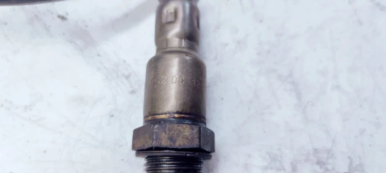 CZUJNIK TEMPERATURY SONDA AUDI A1 8X 04E906262DC