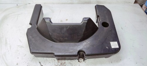 GŁOŚNIK SUBWOOFER TUBA AUDI A4 B8 AVANT 8K9035382A