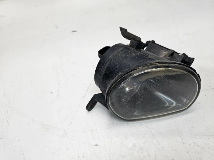 HALOGEN LAMPA PRZECIWMGIELNA LEWY PRZÓD AUDI Q7 4L LIFT S-LINE 4L0941699E
