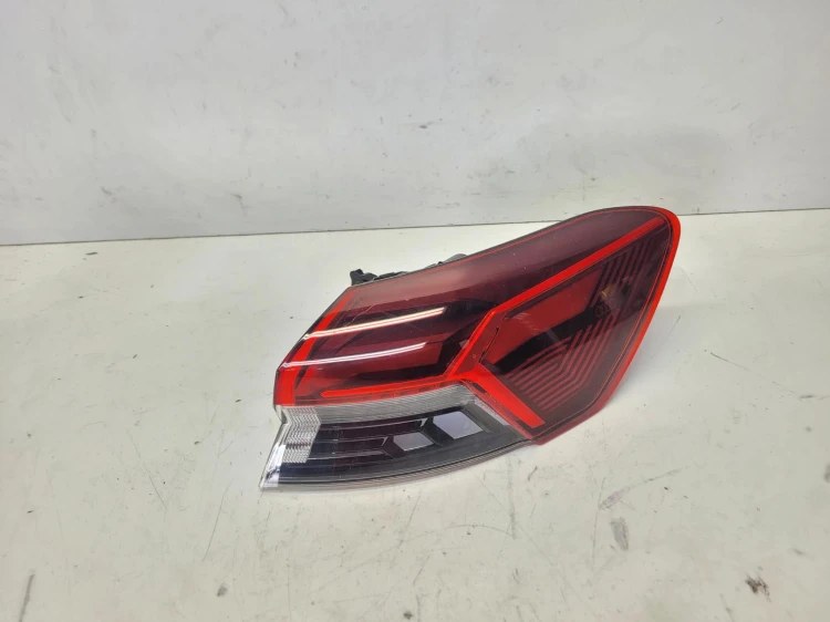 LAMPA PRAWY TYŁ LED HIGH EDITION AUDI Q4 E-TRON SPORTBACK 89A945092
