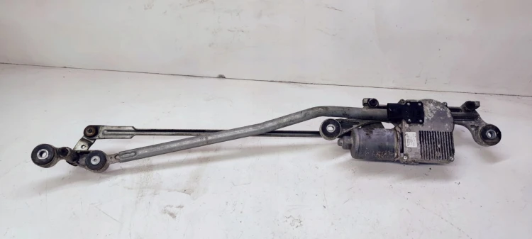 SILNICZEK WYCIERACZEK PRZÓD AUDI Q7 4L2955119A UK